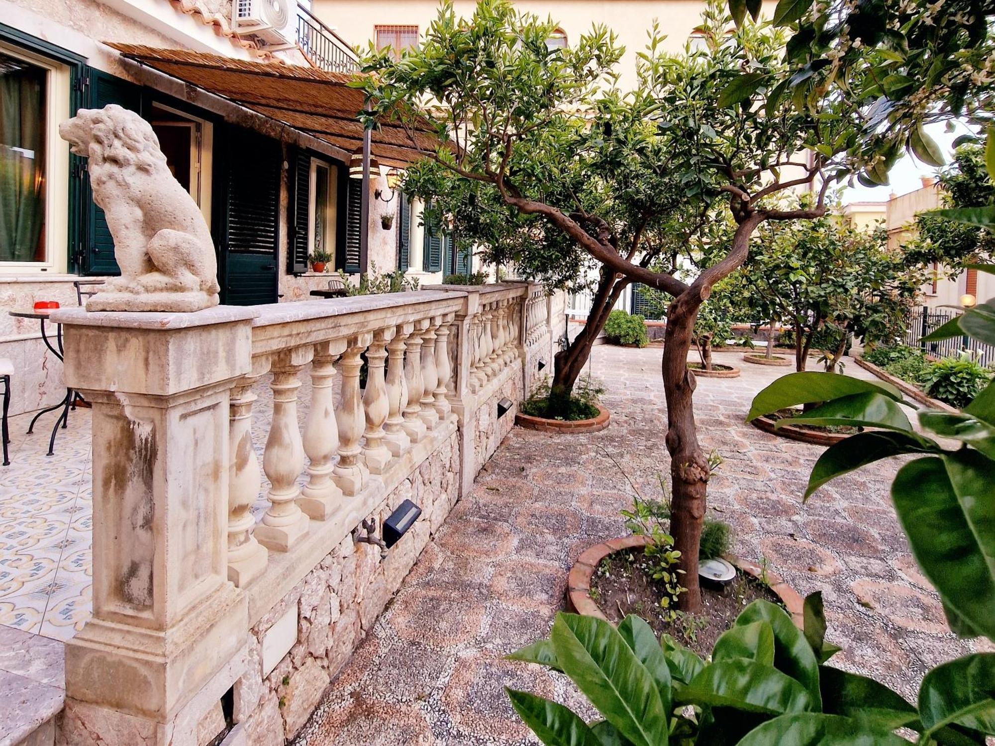 Donna Rosa - Your In Apartment Taormina
