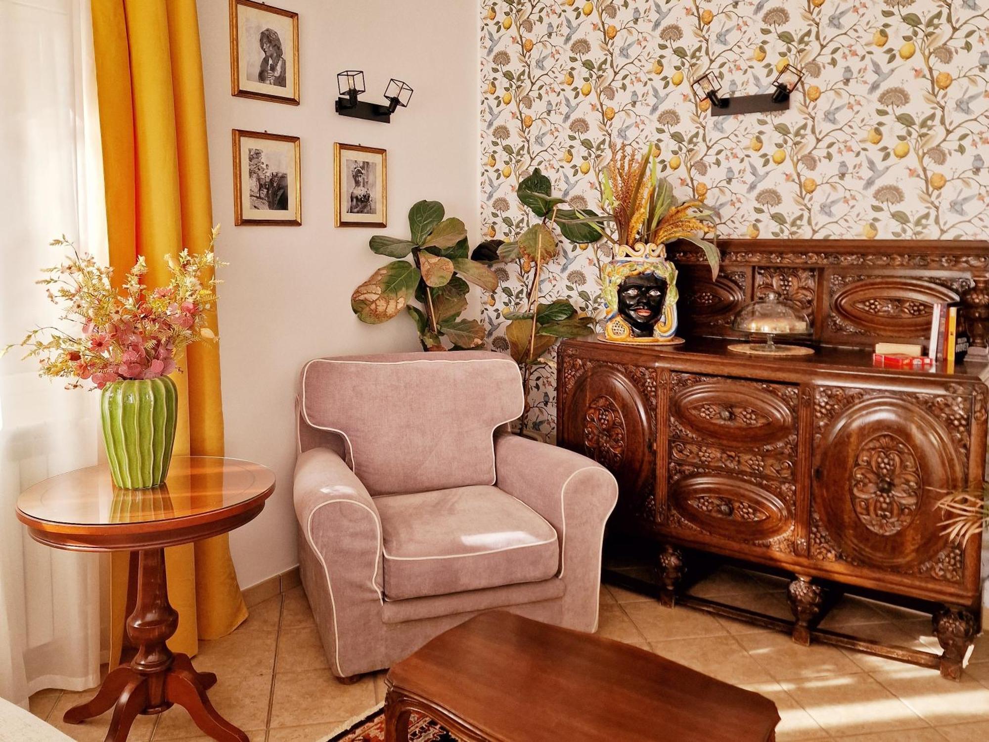 Apartment Donna Rosa - Your In Taormina