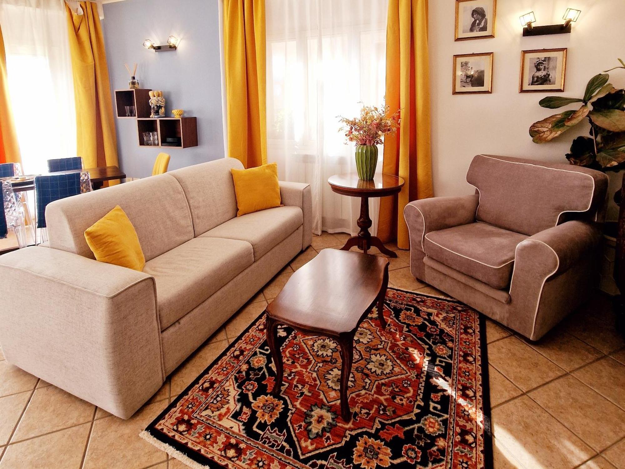 Donna Rosa - Your In Apartment