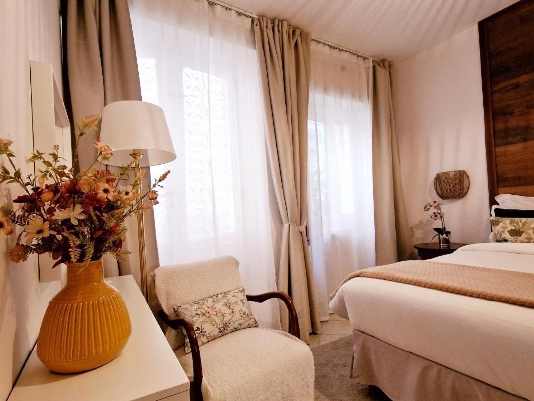 Apartment Donna Rosa - Your In *